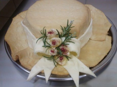 Syrove torty svadobne stužkove